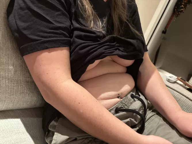 Ditched the bra after the party!