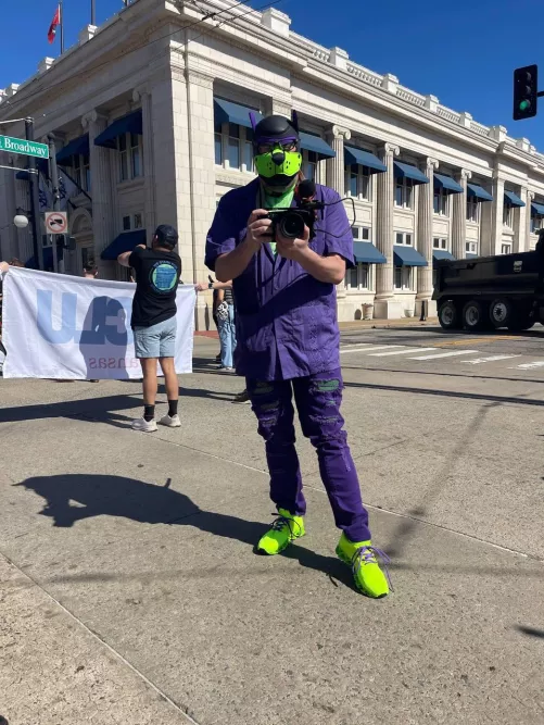 Do these pants look good on me