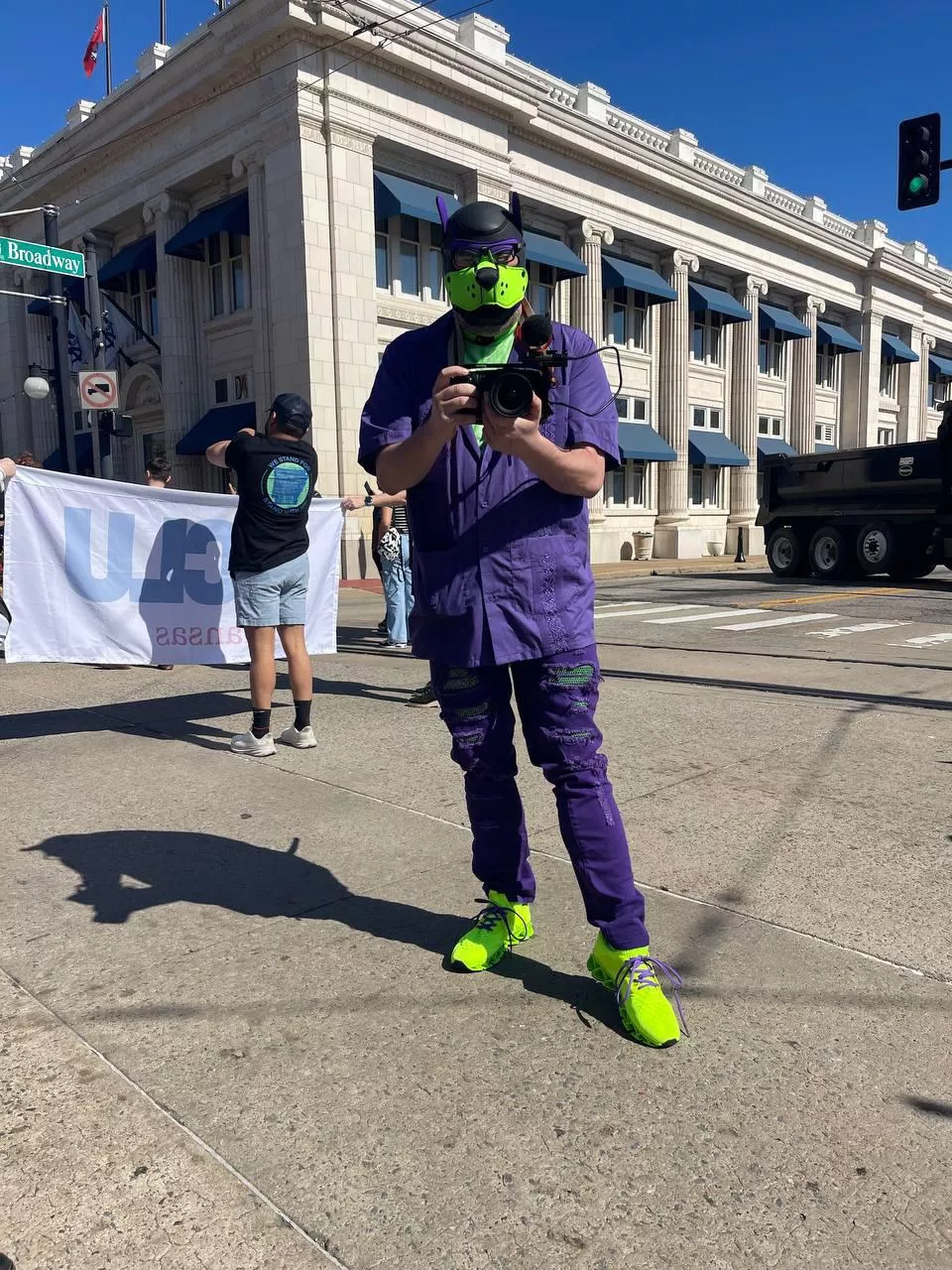 Do these pants look good on me