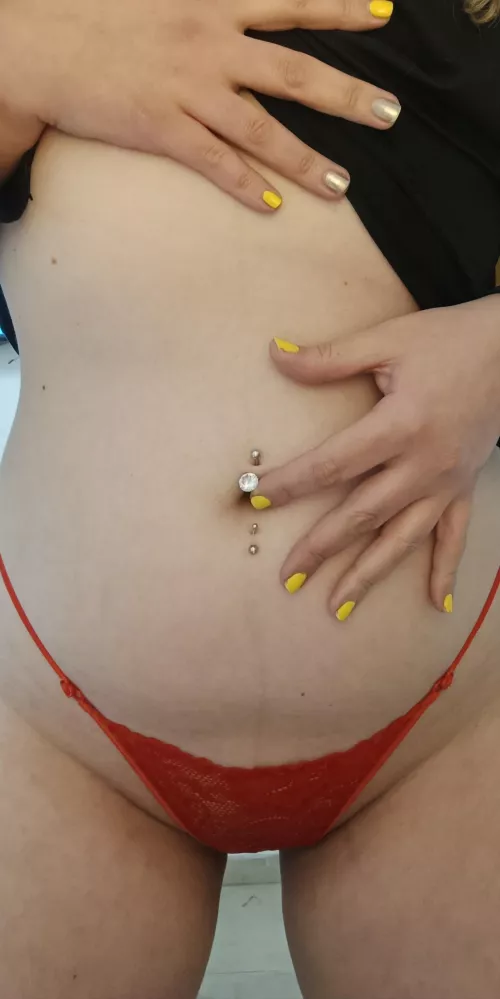 Do You like My Belly Button? 🤤