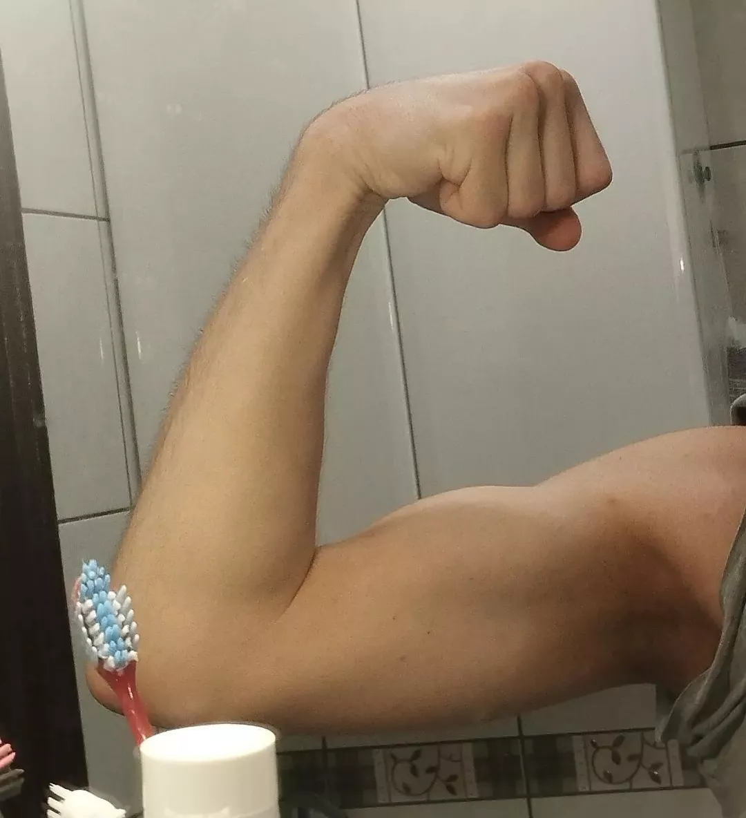 do you like what you see? 👅