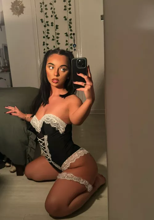 Do you mind petite brunettes who cosplay?