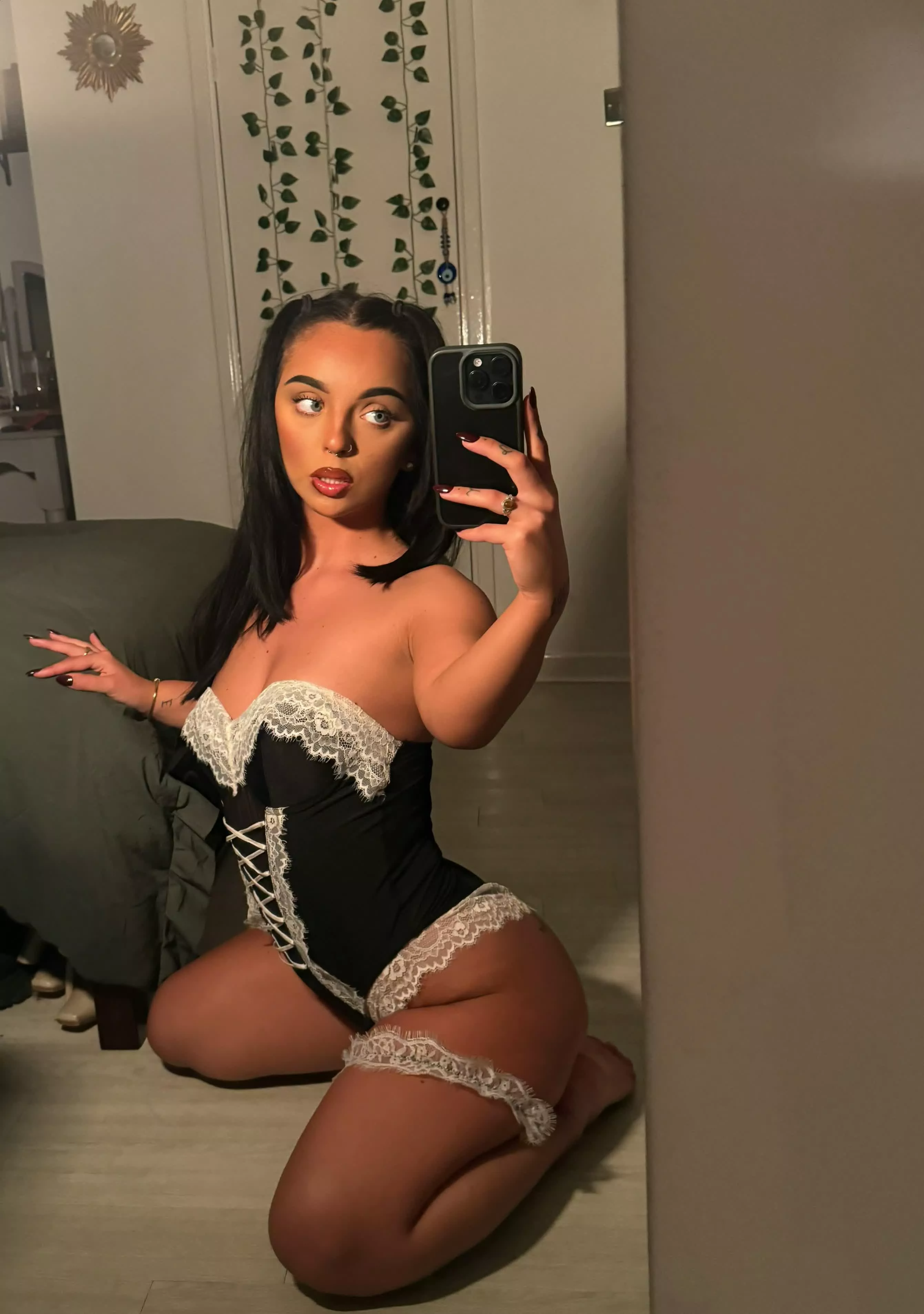 Do you mind petite brunettes who cosplay?