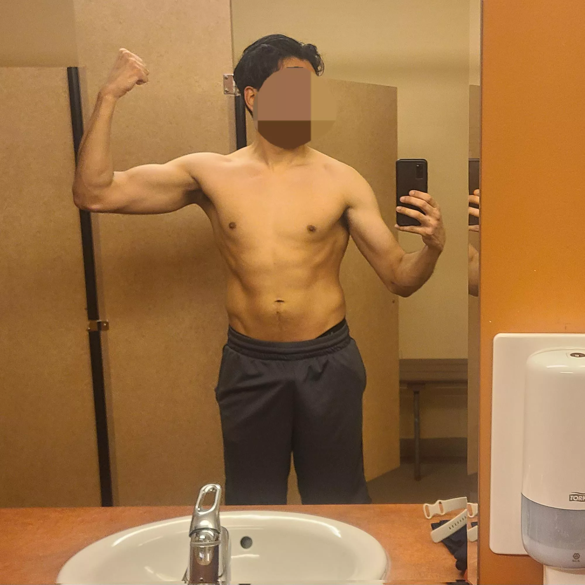 Early 30's[M4F][M4MF] (Portland, OR) - Experienced 3rd looking for new connections