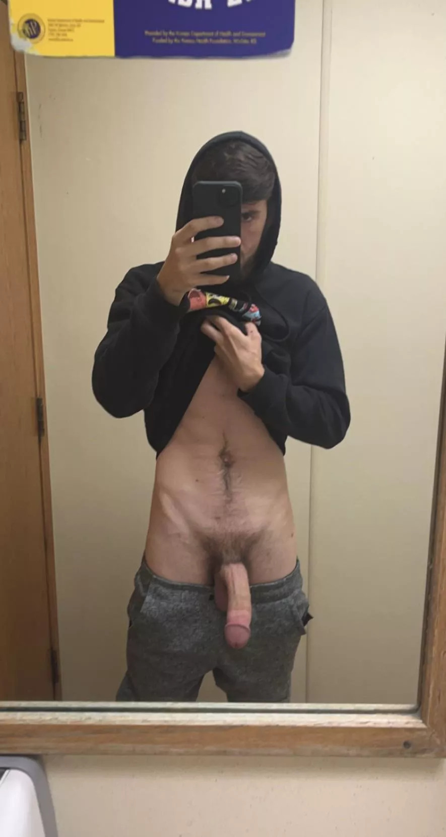 Eyes up😈(19)(Chicago)