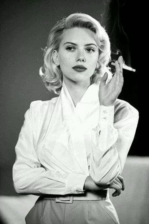 [F4M]Looking for scandalous cheating, a rich housewife and her secrets. Creative players who can feed welcomed. Feeders preferred 