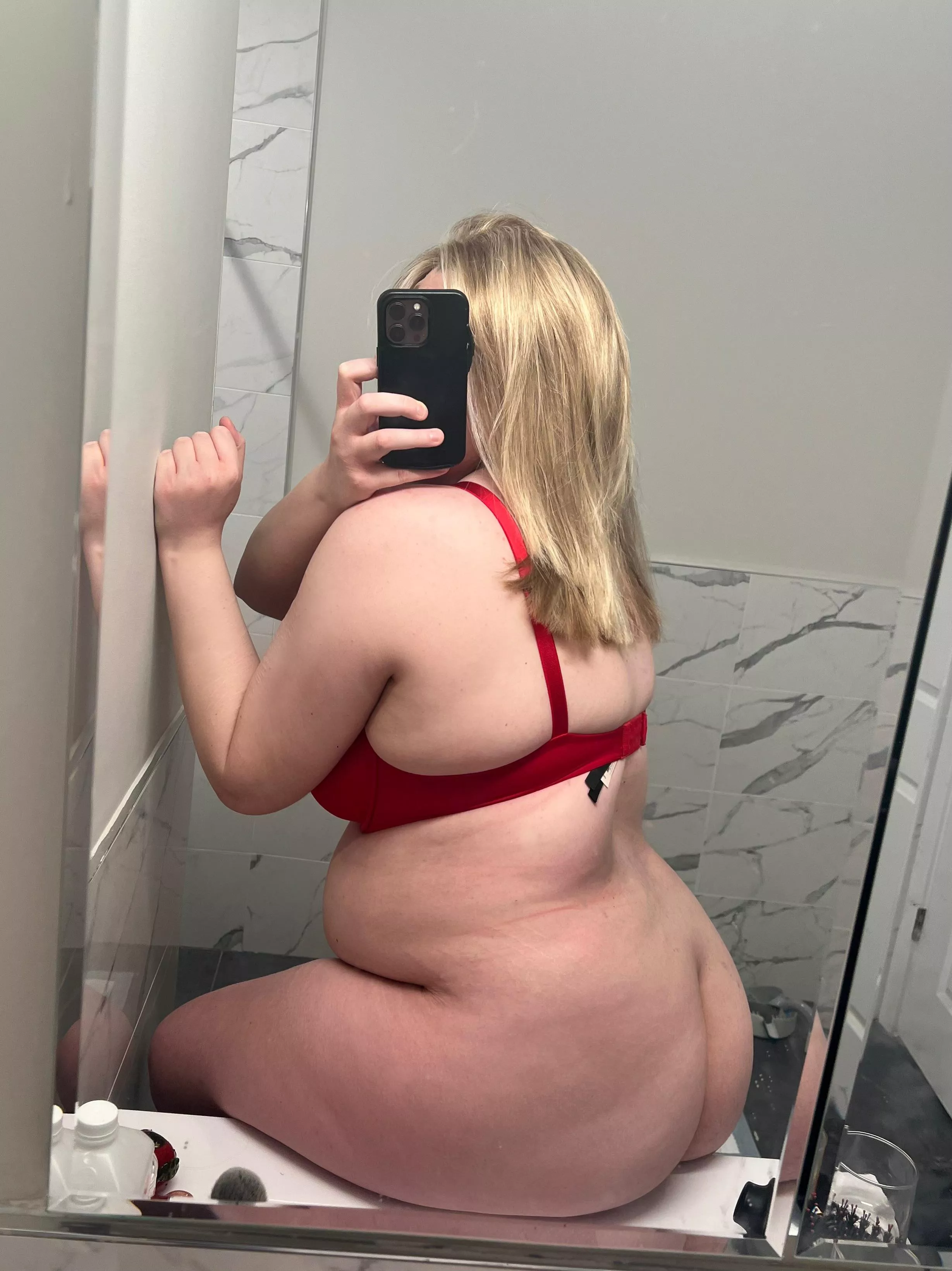 Force me to smell the counter right afterwards 