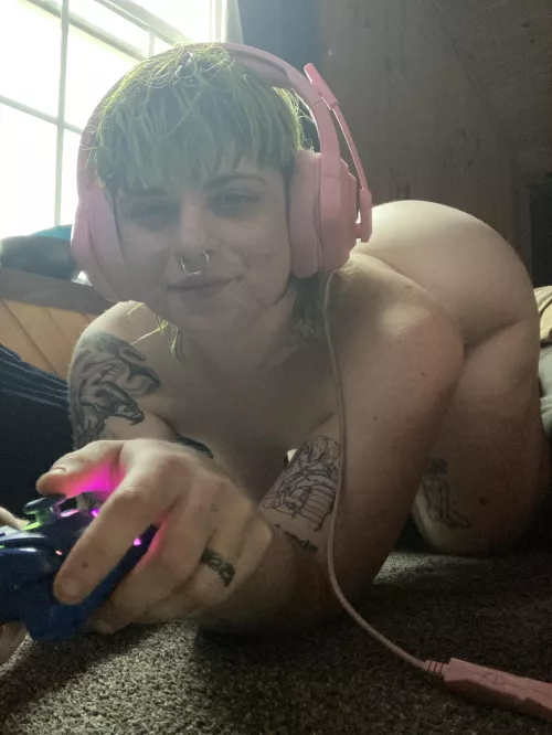 Guess what I’m wishing I was doing instead of playing Skyrim🔥