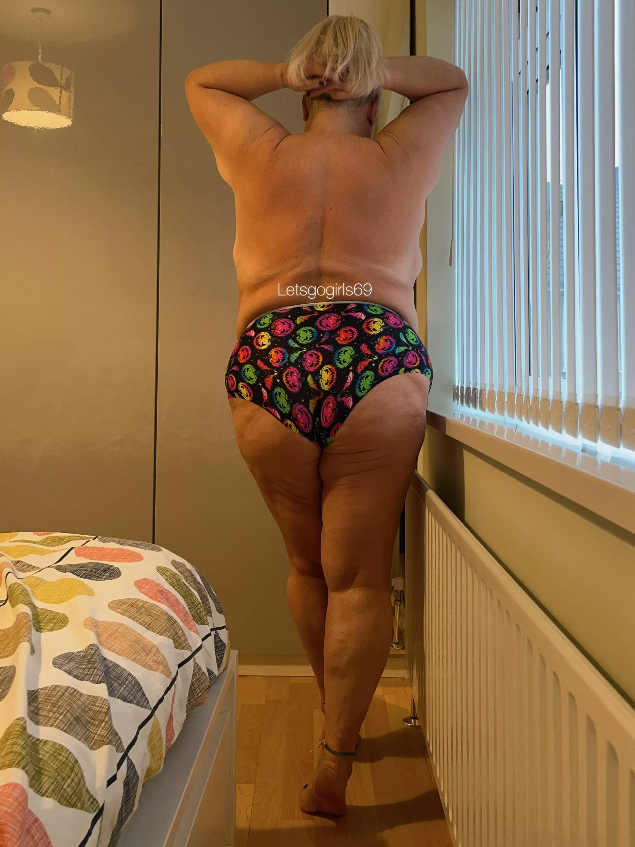 🎃Halloween themed🎃