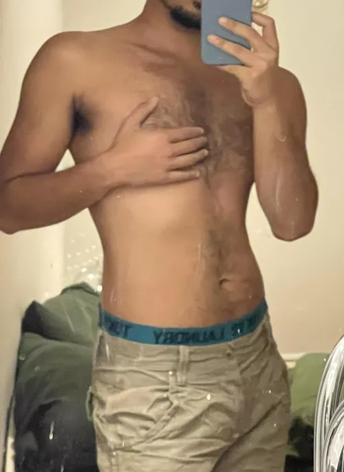 Hello! Looking for a regular buddy to have fun with—Mainly into sucking/swallowing 