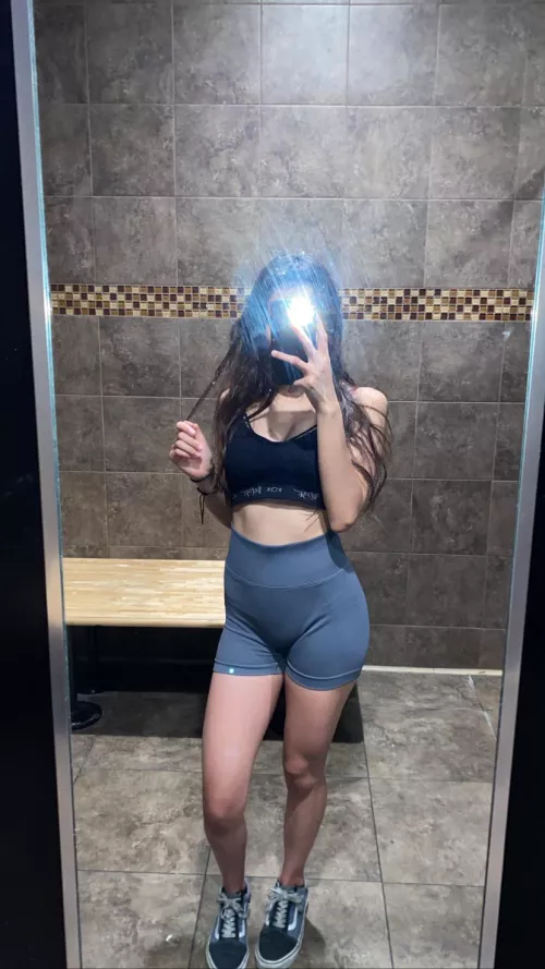 Hi I’m Rae 💕 just a Cali gym girl 💪🏽