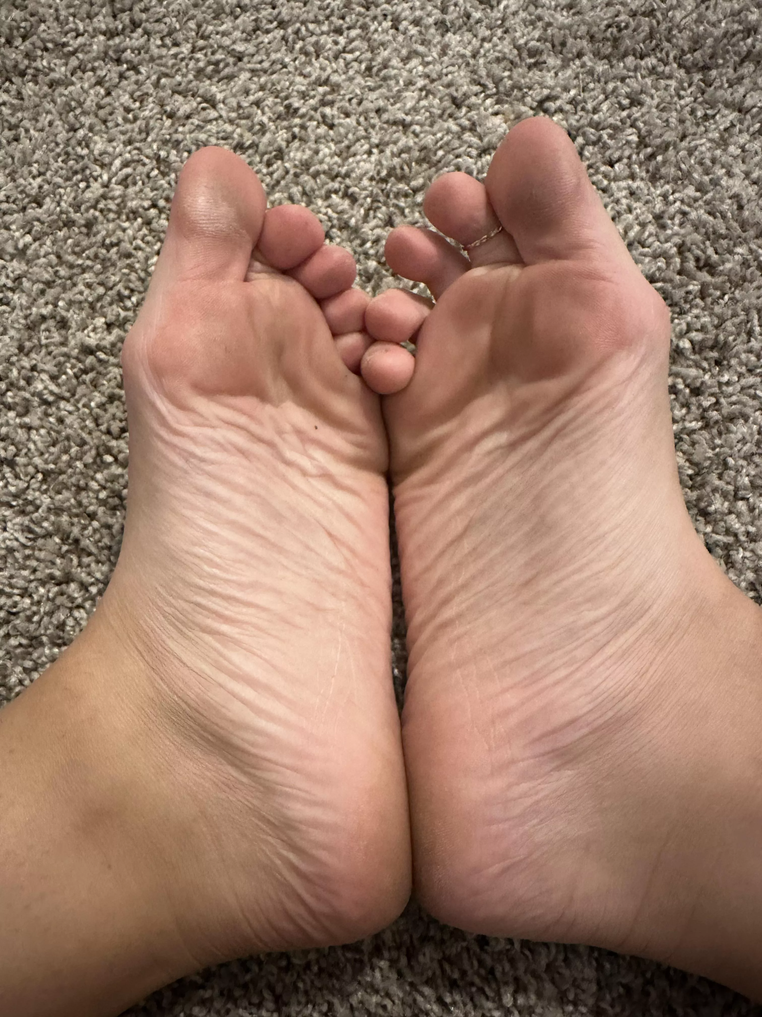 How dirty are my soles?🙈