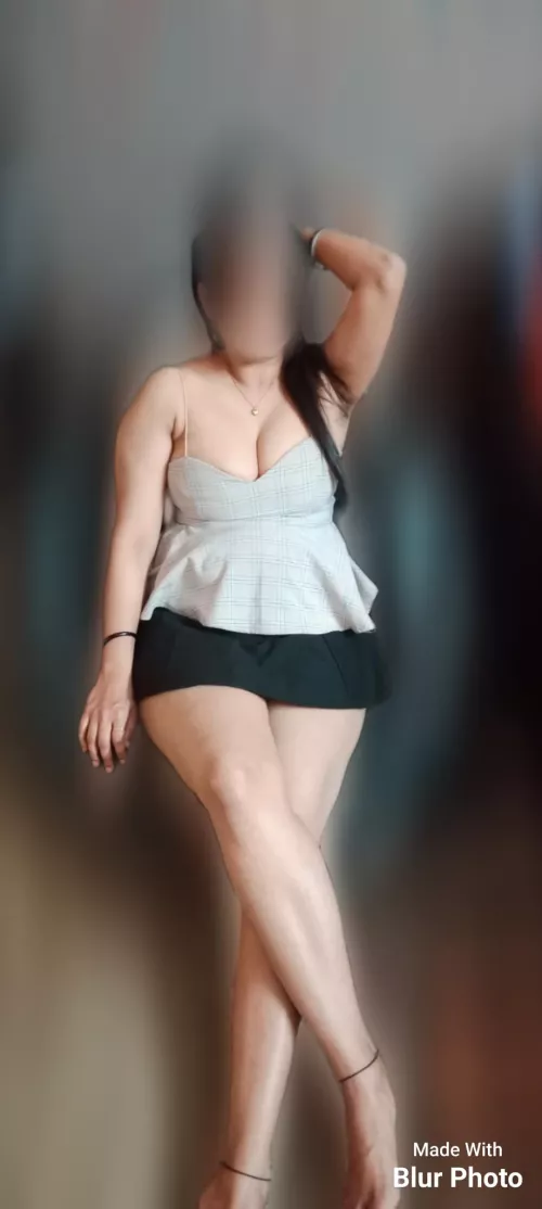 How is my skirt for clubbing 