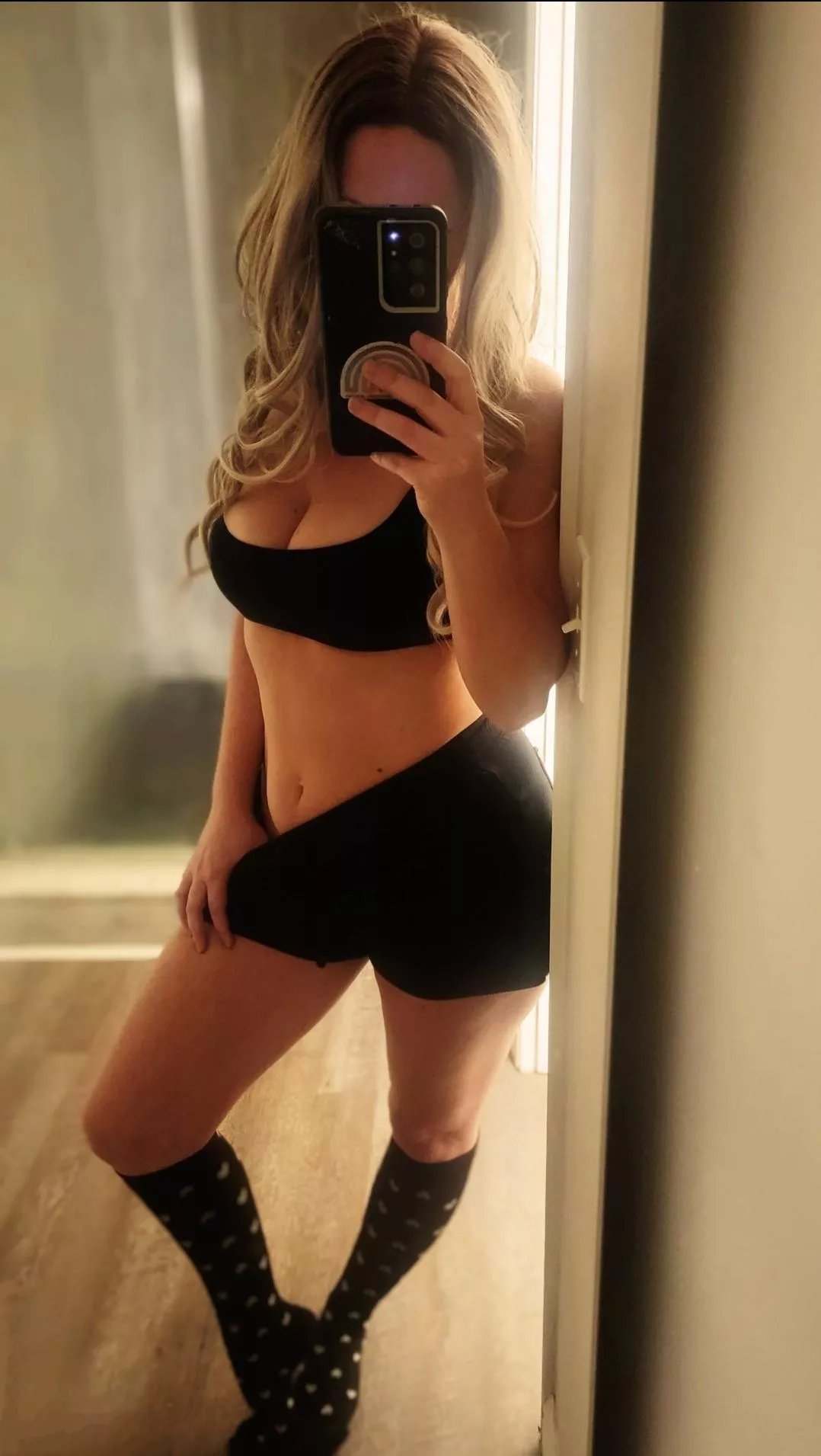 Hubby isn't around so just bumming around in this outfit tonight. How does my 42 yo Mom body look?