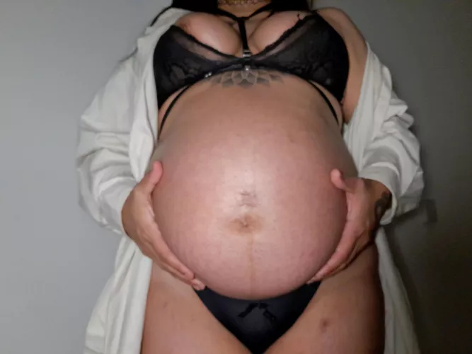 I continue to be amazed at how much a pregnant belly can grow and look better each time than the last one