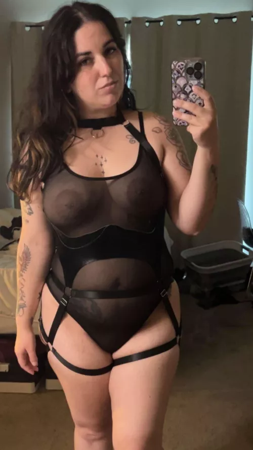 I love that my hubby lets me be a slutwife for anyone I want