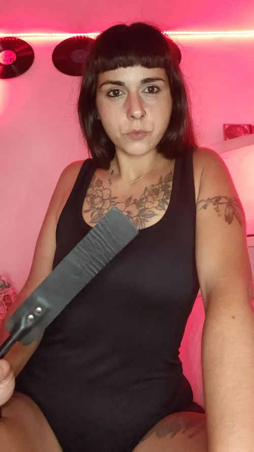 I will dominate your mind and your body 💅🏻⛓️