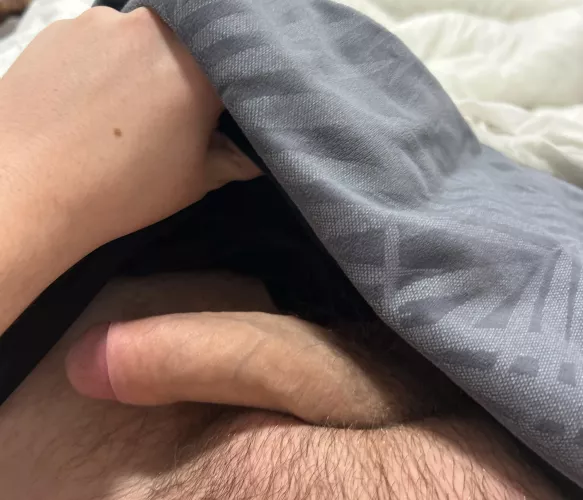 I8 ncl can accom for next 30 mins hmu