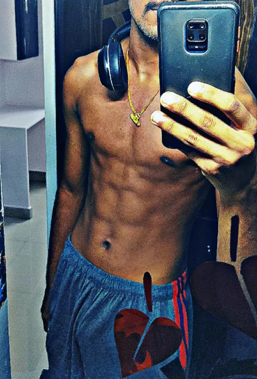 I'm not a desperate kid who's horny, I'm a young gentleman seeking connections with those I mate with. 