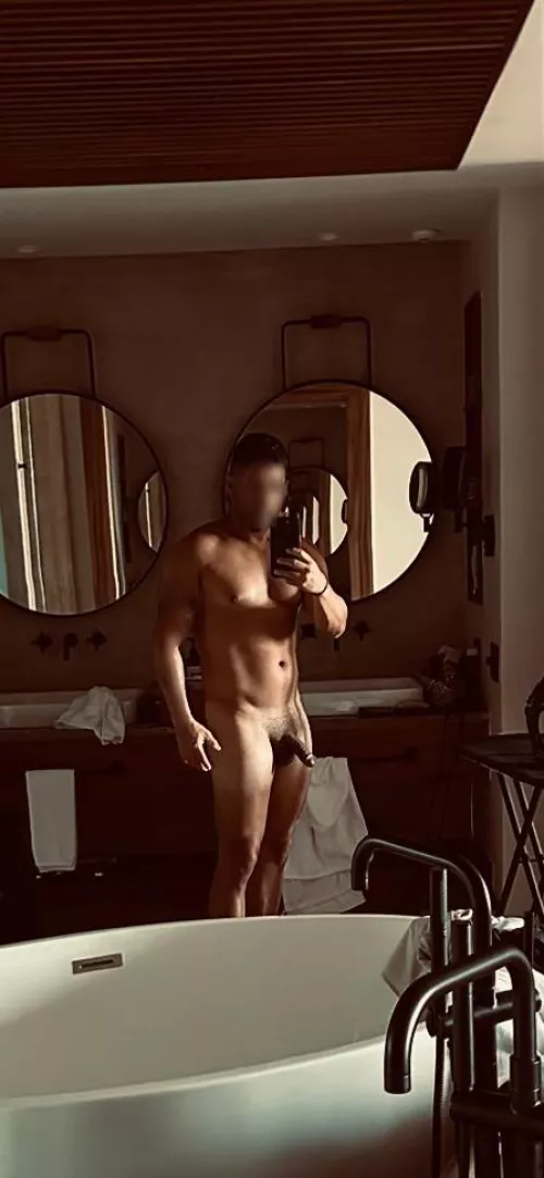 I’m ready for the night…are you?!?