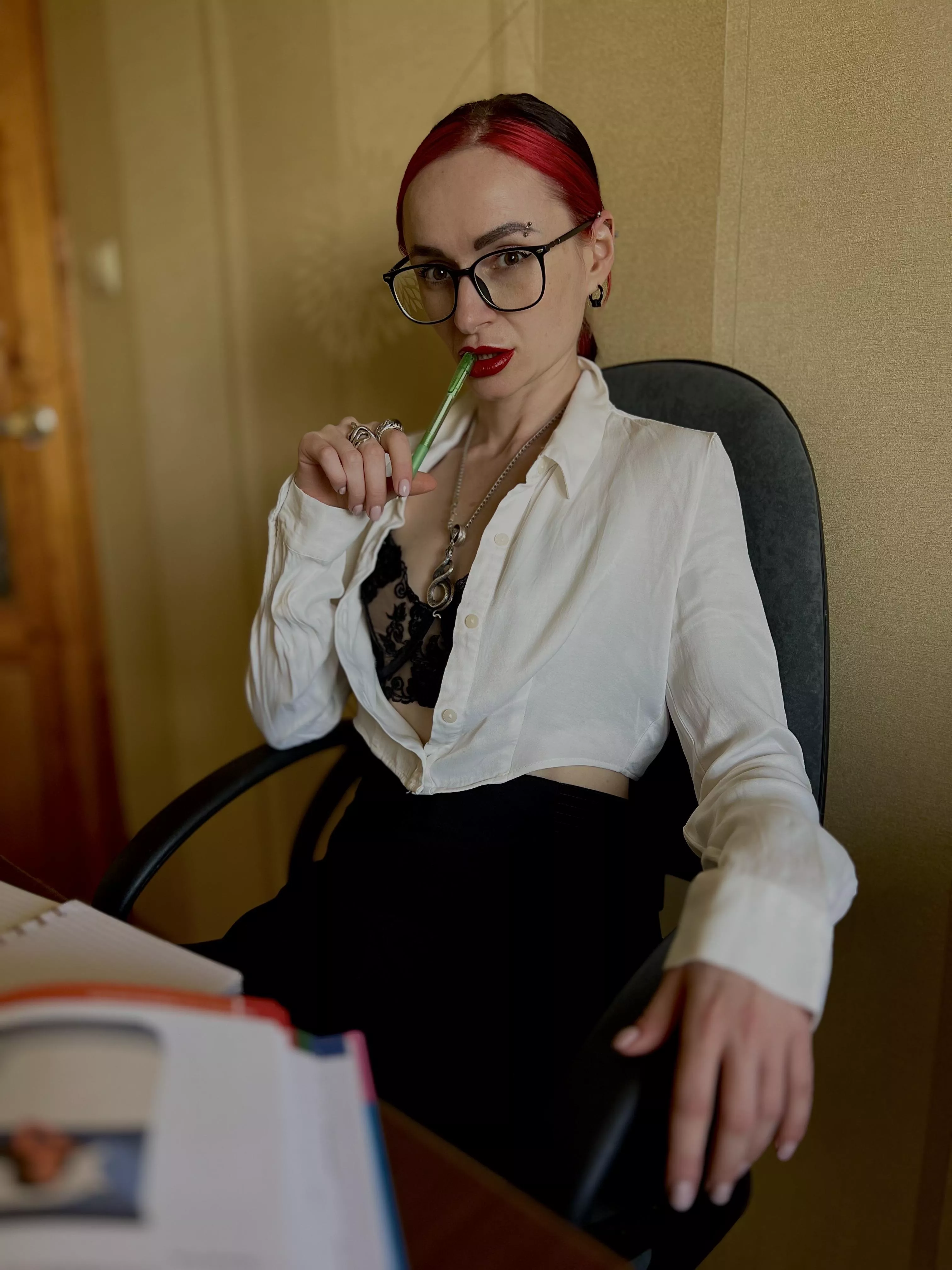 It's very hot in the office today 