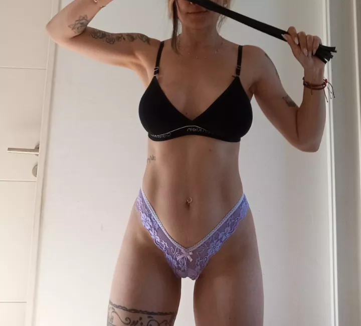 Lick it when I tell you you can do it beta