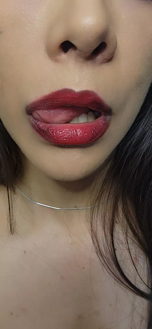 Lips that deserve to be worshipped