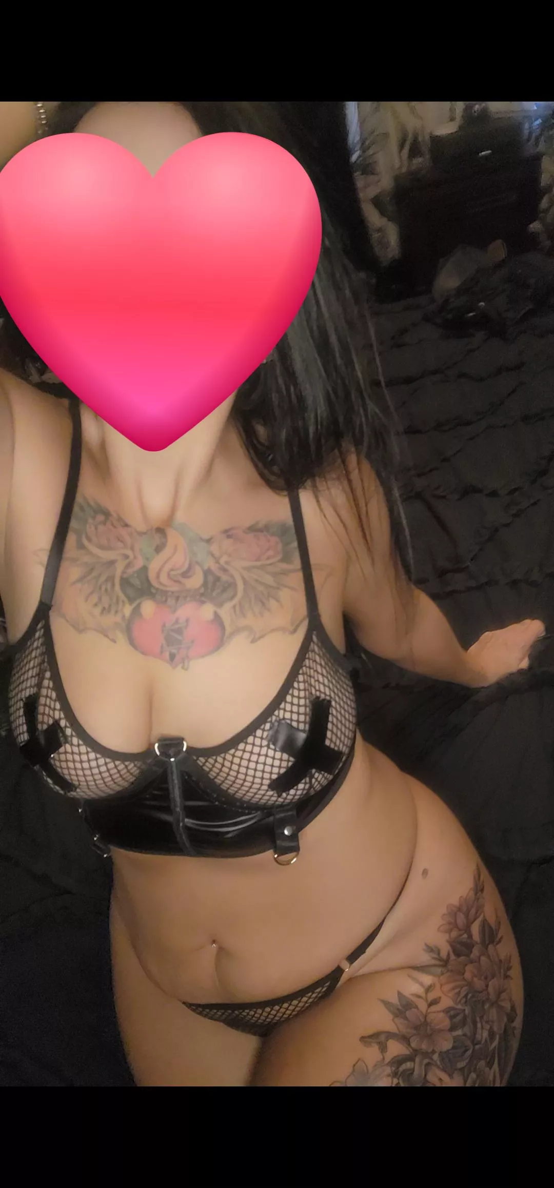 Love black leather and fishnet