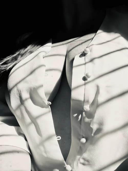 Love the way the sun caresses me. 