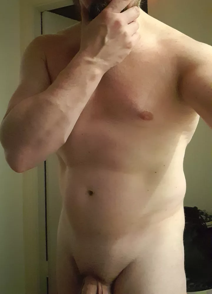 M47, 5'5, just saying hi. New here 