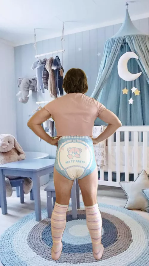 Made to wear thick baby diapers for life 🙈 