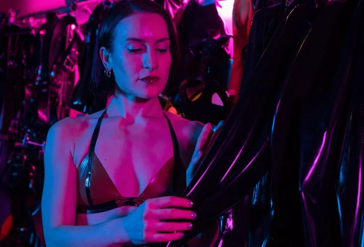 Miss Flora in her latex dressing room