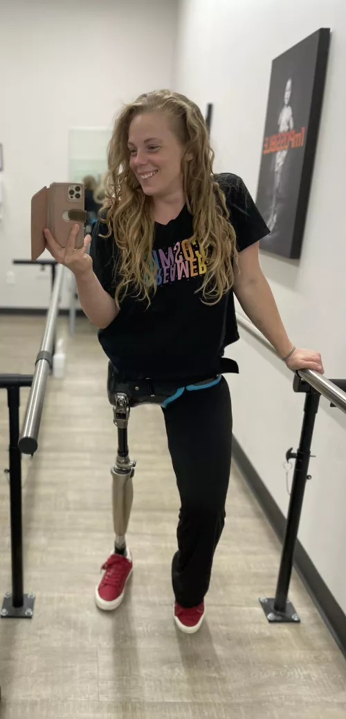 Missing a leg doesn't take points away from my rating, does it lol