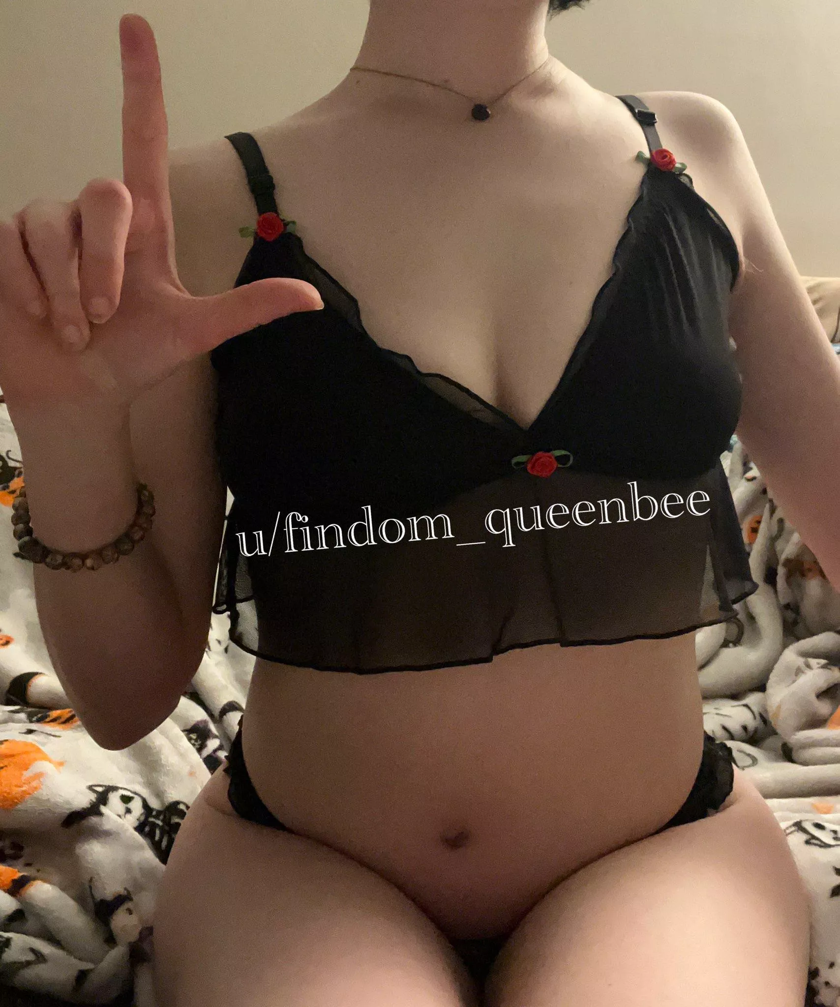 mommy’s doing sessions tonight 😈