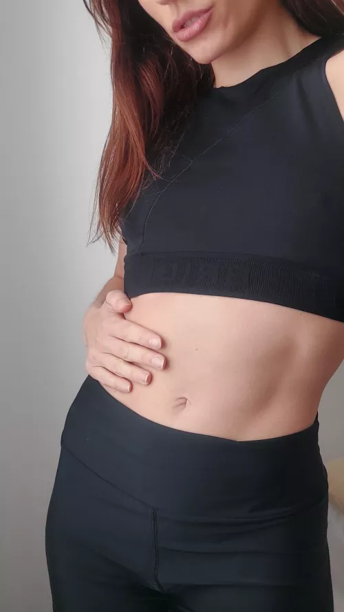 My boyfriend says my navel is ugly