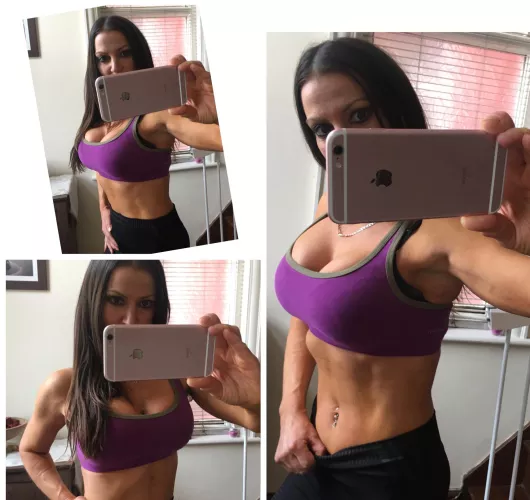 My gym wear, abs day it is