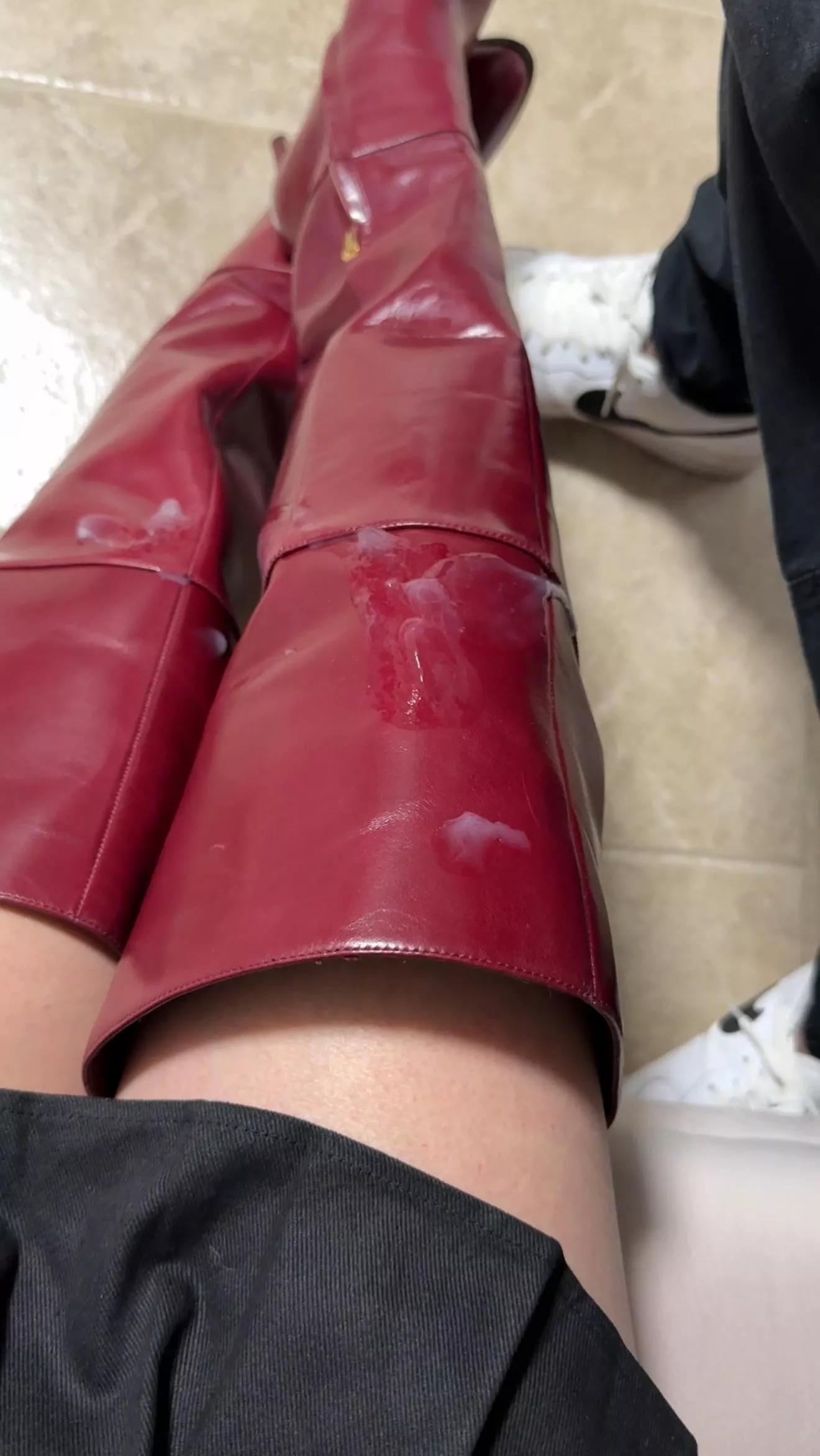 My new Vince Camuto boots needs cleaning now!