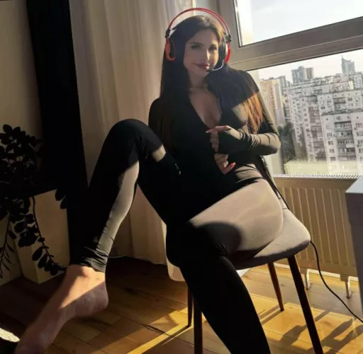 My smile will make you weak