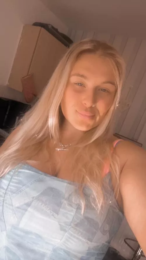 Omg I’m nearly 300 pounds 😈😈 