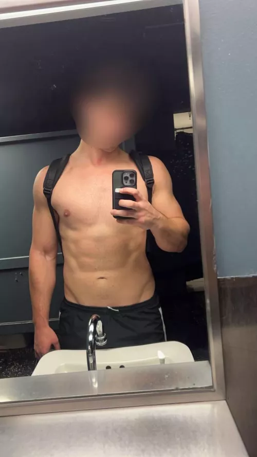 Pembroke m 21 looking for a good time