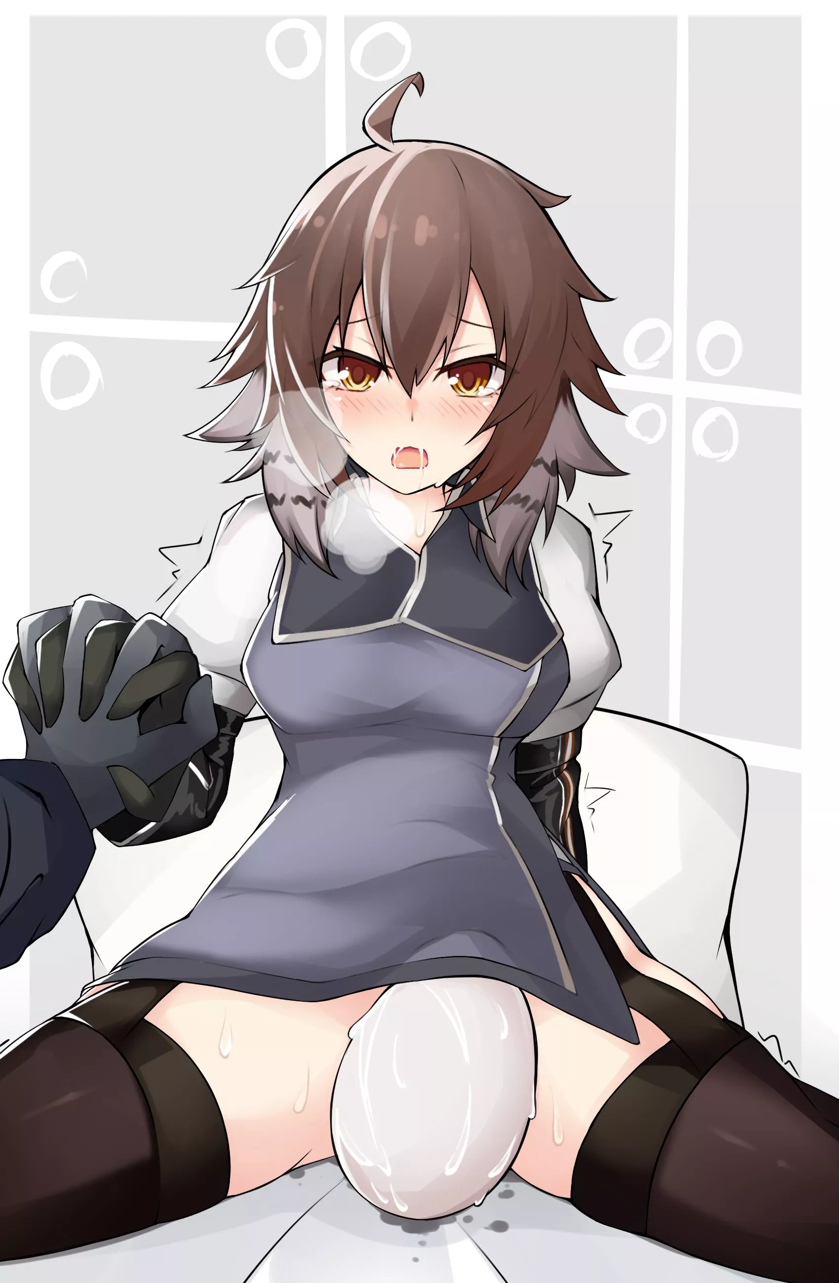 Plume holding your hand after laying an egg [@sabazamurai]