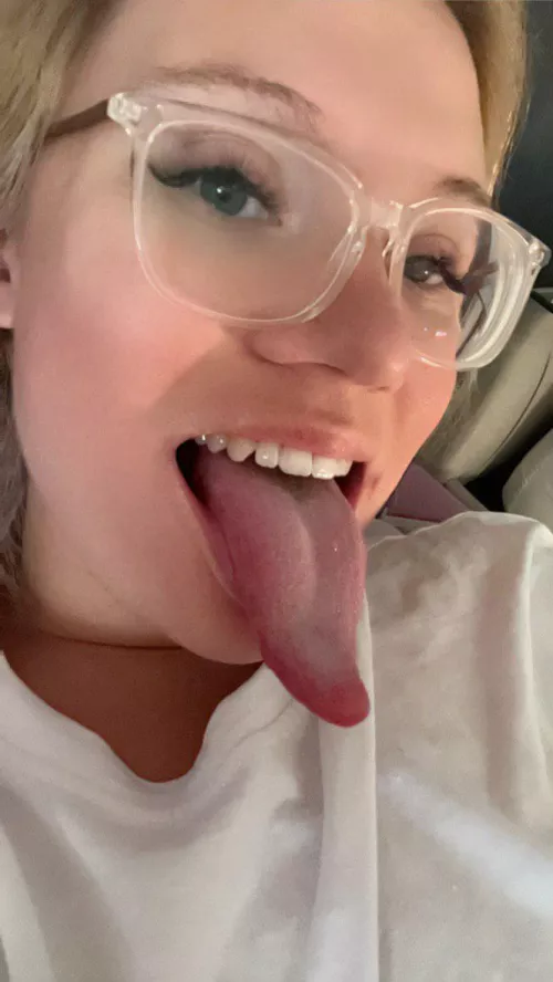 Pour your cream here, I'm ready now