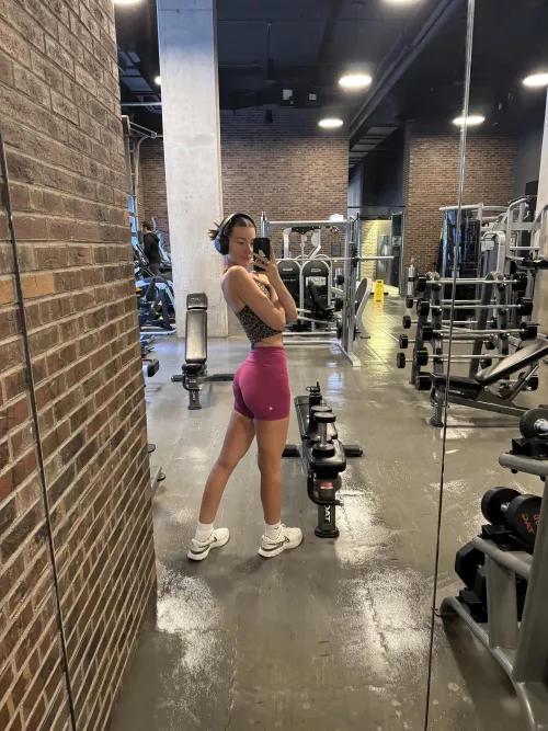 [Selling] my gym panties, ALL are Victorias Secret. Price includes 24-hour wear and shipping. Chat me to see all the options and hear about add-ons 😚