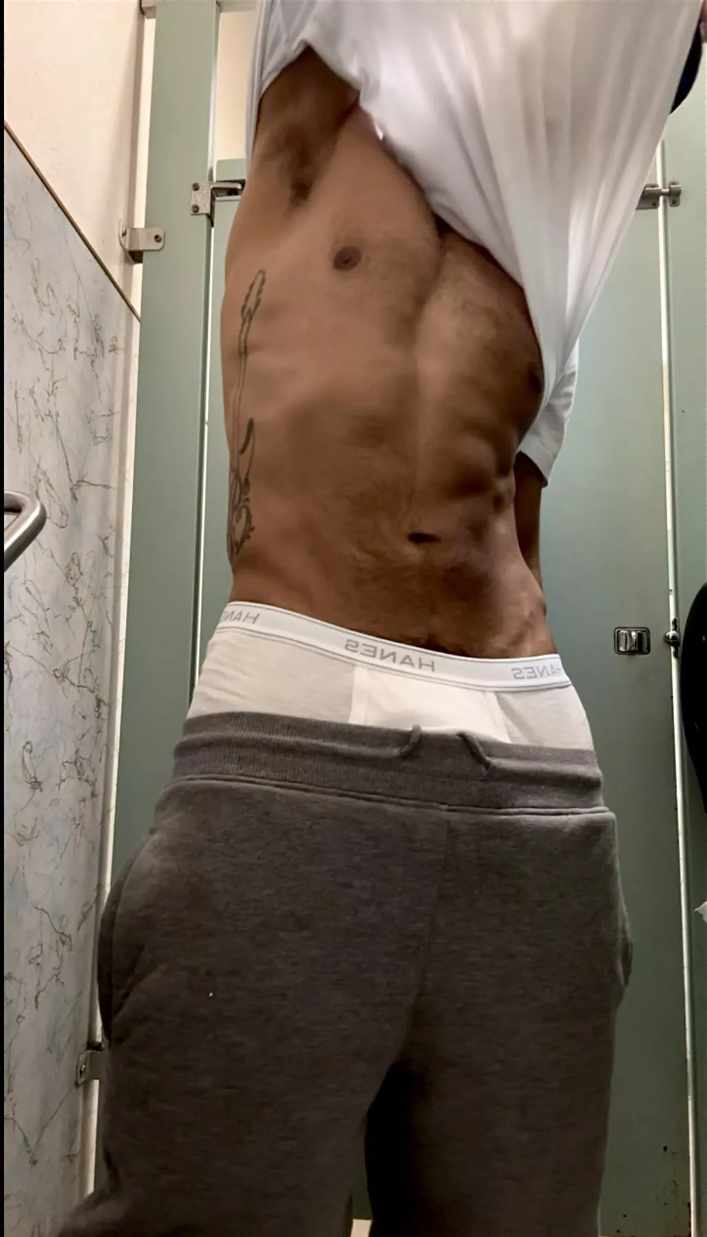 [Selling][USA][27] Selling my used sweaty, musky underwear and socks plus lots of other customizable options