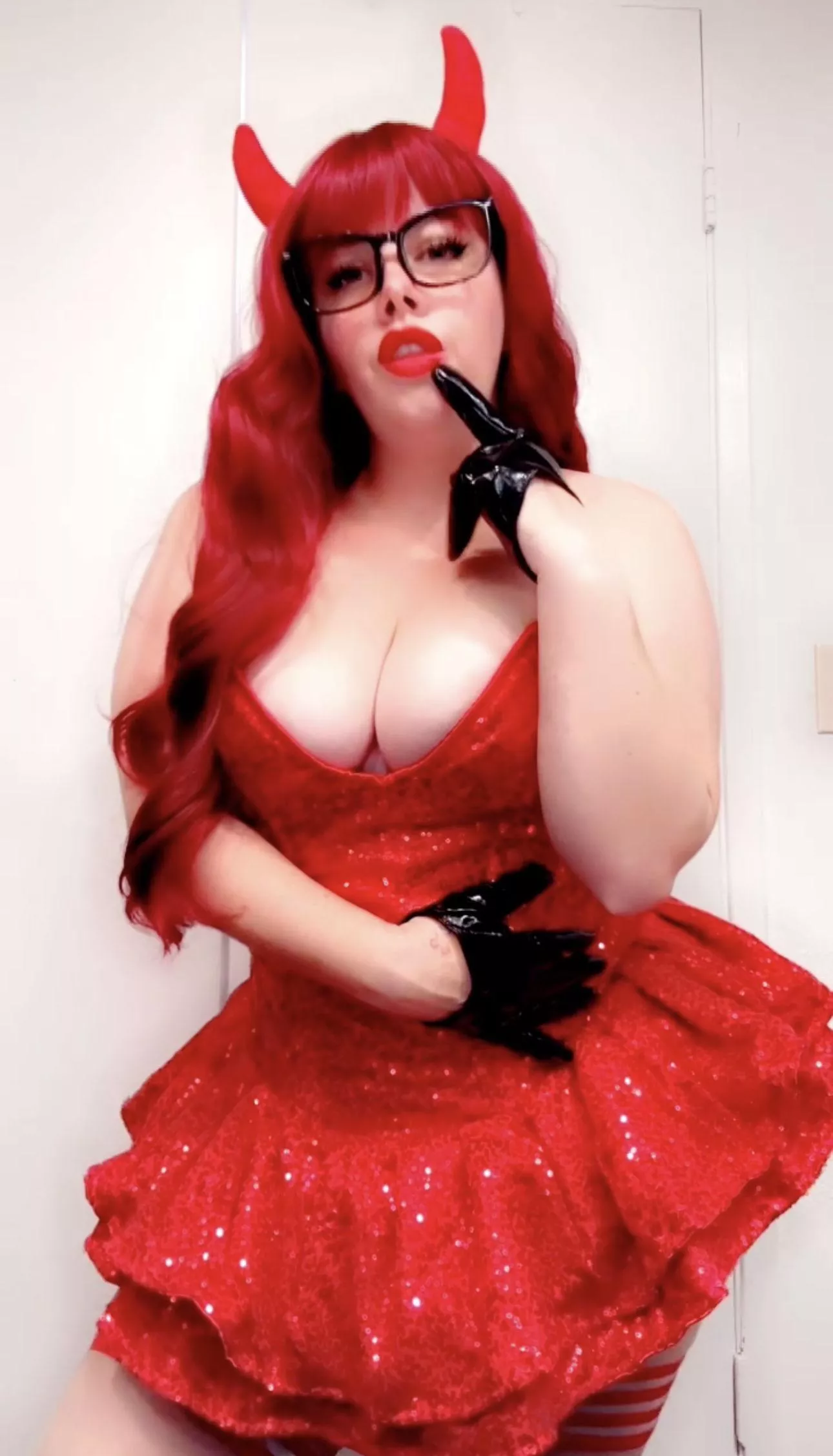 ♥️ Serving me is a privilege I don't allow just anyone. Do you think you have what it takes to be under My control? 😈 7+ Yrs Experience 💎 Ask About 🎥 Buy 3 Get 2 Free Clips! & 🎃 Halloween Mindfuck Clip 👻 Now Available! [DOM][VID][