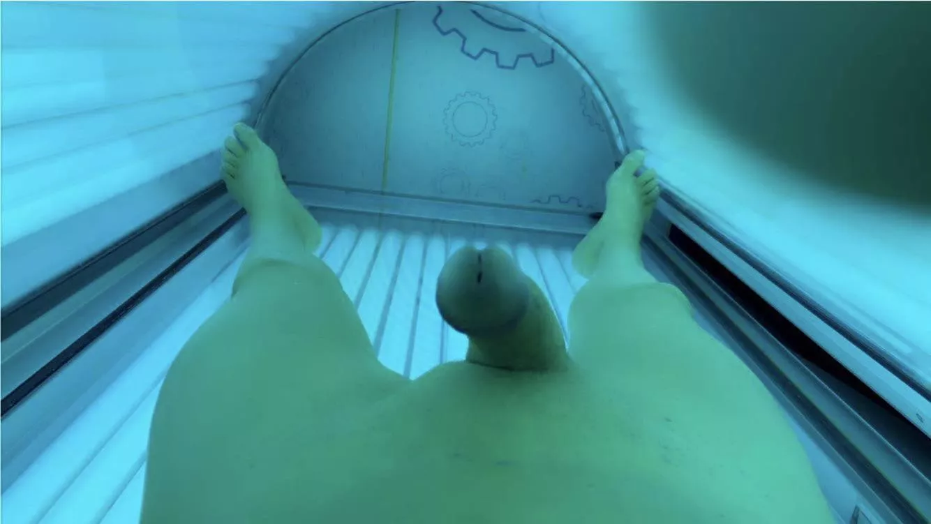 Smooth and tan the only way to be 