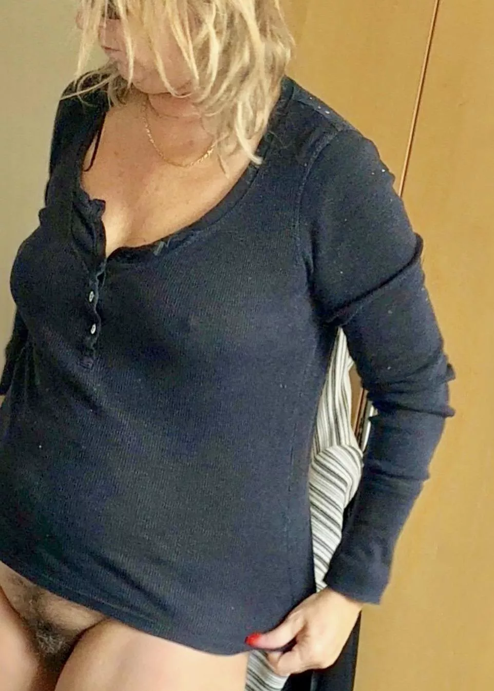 Take me out to meet your friends xx