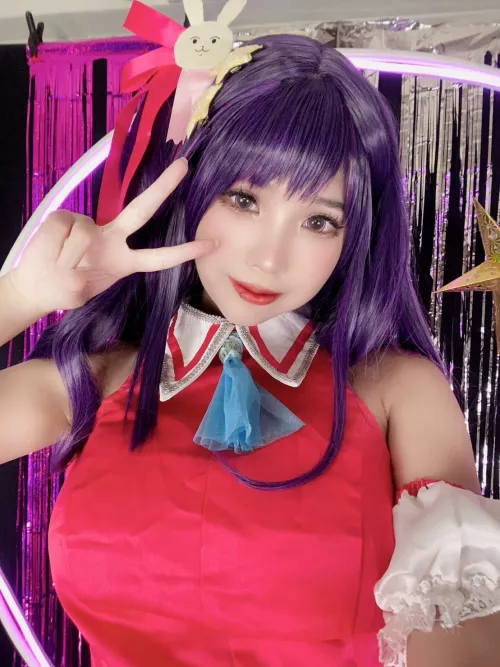 The pain of looking for costumes that fit due to my knockers