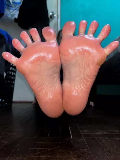 Toes spread ready for your tongue