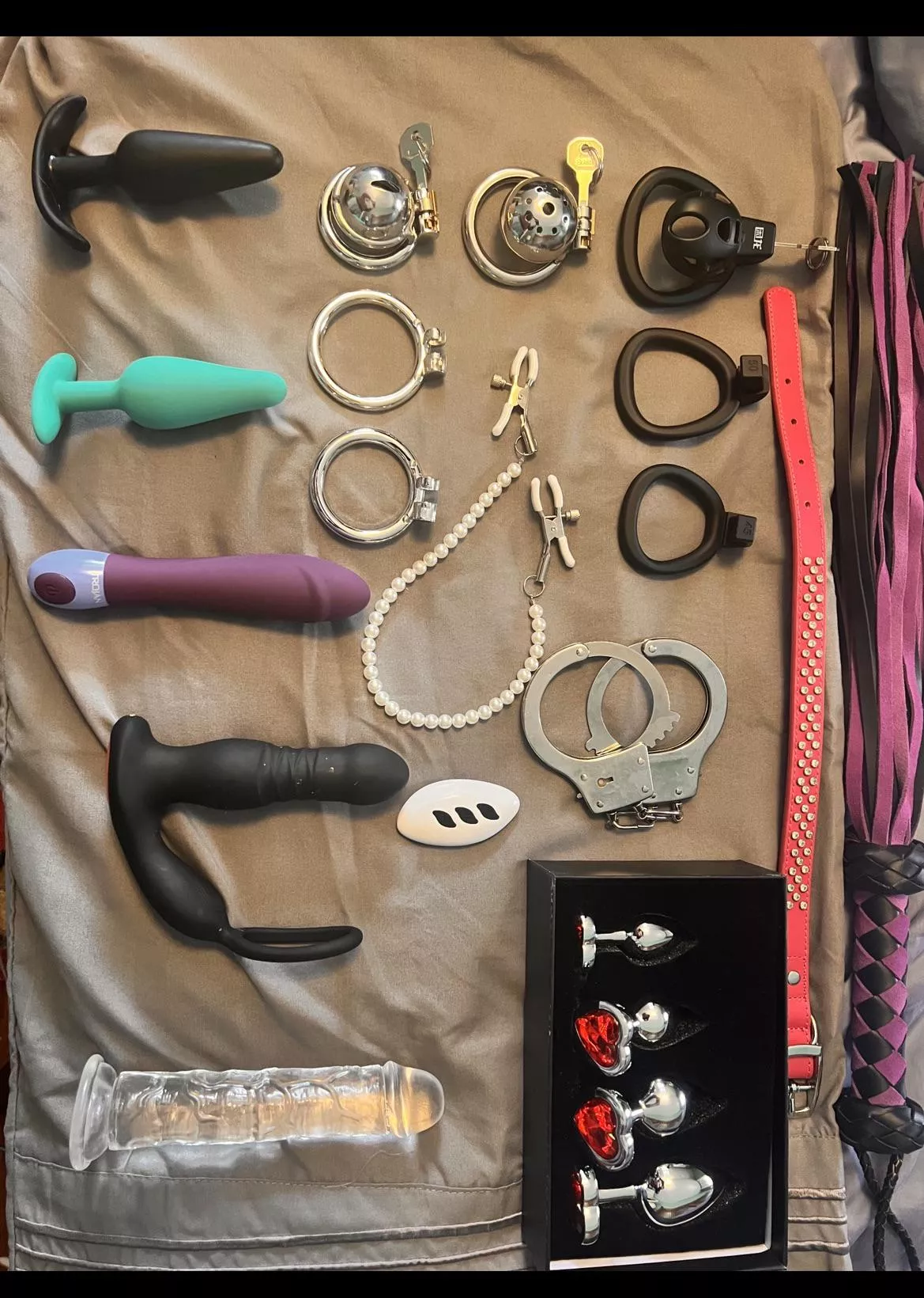 Toys for 125 upvote(s)